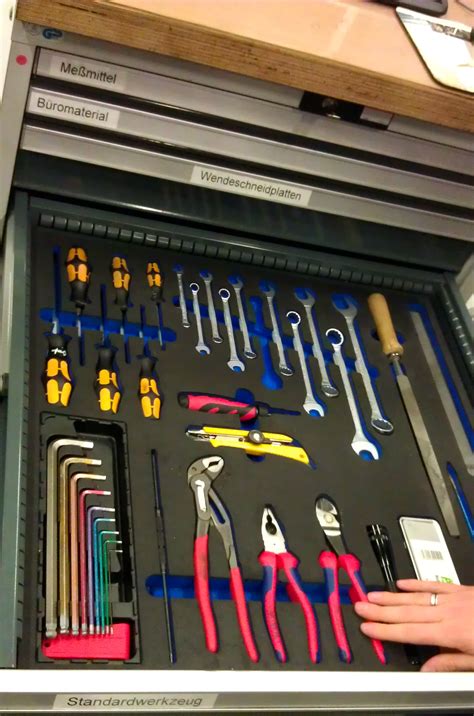 5S tool drawer | AllAboutLean.com
