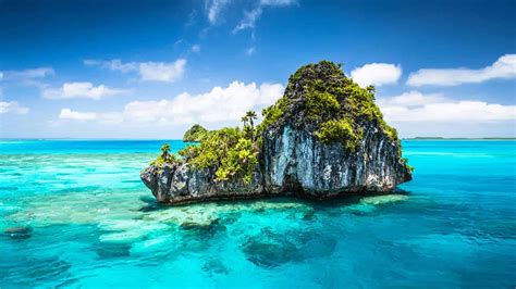 The Best Time to Visit Fiji: All About Fiji Travel Seasons! - Better Wander