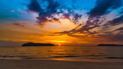 Langkawi Sunset | Taken from Pantai Tengah (Tengah Beach), L… | Flickr