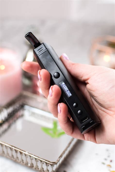 Dry Herb Vaporizer: A Safer Alternative To Smoking? » Emily Kyle Nutrition