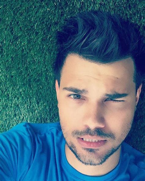 15 Reasons To Follow Taylor Lautner On Instagram