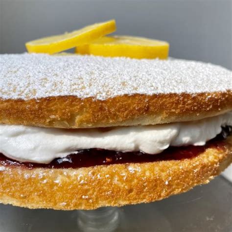 Lemon Victoria Sponge Cake - Dang That's Sweet