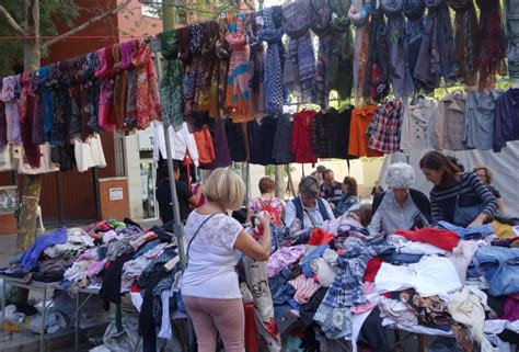 10 Tips for El Rastro Flea Market in Madrid | marjorierwilliams.com