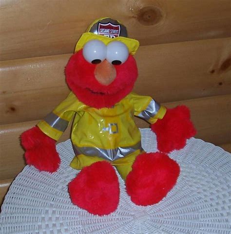 Sesame Street Elmo Fire Department Engine 123 Safety Yellow Dressed 19" Fireman - Toys & Hobbies