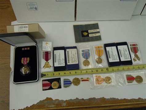 Lot of 9 Military Medals WW2 World War 2 veteran service honor award ...