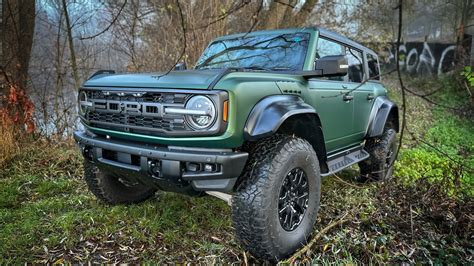 Eruption Green Bronco Raptor wrapped in satin stealth PPF wrap with black bumper | Bronco6G ...