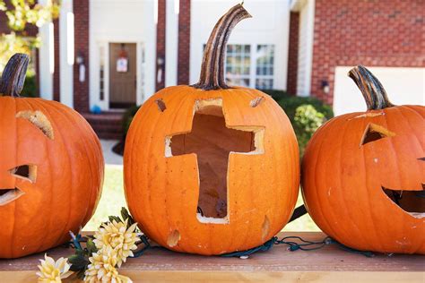 Celebrating Halloween as an ex-Evangelical: The conflicting highs and lows of reclaiming youth ...