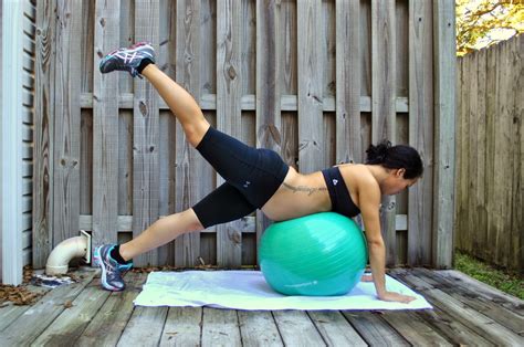 Diary of a Fit Mommy: Best Stability Ball Exercises For Pregnancy