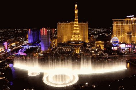 Caesars Palace Las Vegas GIF | GIFDB.com