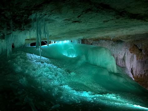 A Visit to the Technicolor World of the Dachstein Giant Ice Cave ...