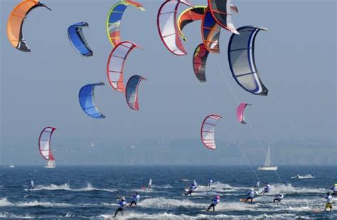 The Best Kiteboarding Camp For Beginners: Expert Instructor Program Review - The DailyMoss