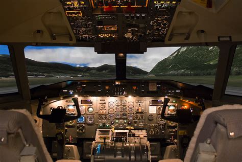 Dash8_cockpit_DIM_sm | Full Motion Initial Pilot Training