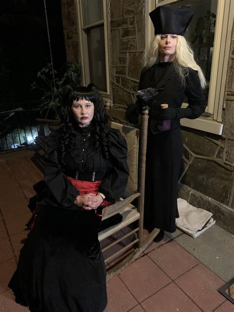 Been waiting over 2 years to do my Nadja WWDITS costume : r/WhatWeDointheShadows