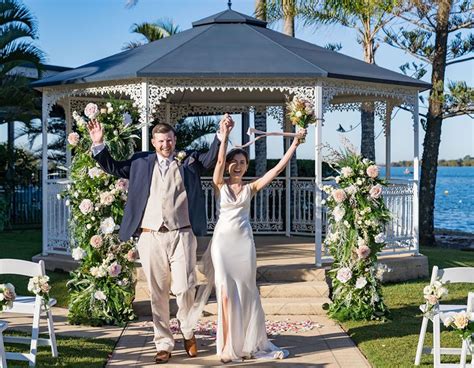 Caloundra Power Boat Club Wedding Venue in Golden Beach | WeddingVenues ...