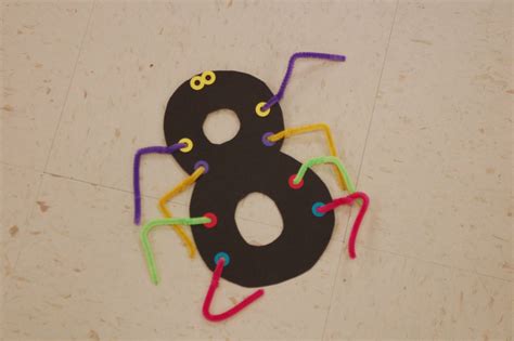 Number 8 spider - a few learning experiences in one craft (one-to-one correspondence, number ...