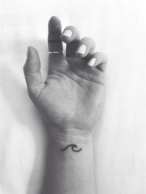 26 Super Simple Wave Tattoo Designs - TattooBlend