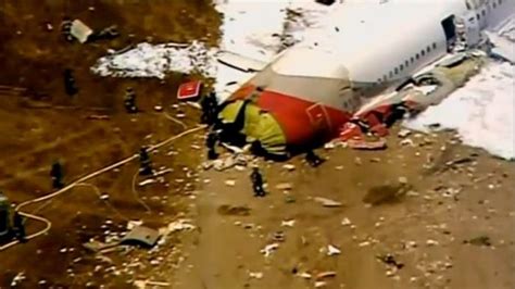 Plane Crash in San Francisco (23 pics)