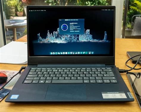 Best Hackintosh Laptops For 2022 | PFA