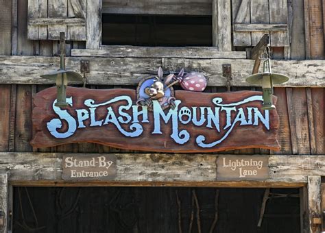 Disneyland's Splash Mountain Sets Official Closing Date - Parade ...