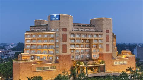 HotelPark Plaza | Hotel in Ludhiana | 5-Star Hotel in Ludhiana