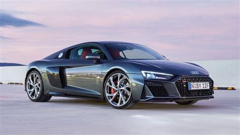 Download wallpaper: Audi R8 V10 RWD Coupe 3840x2160