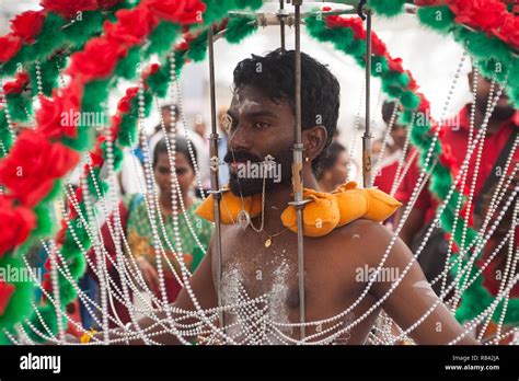 India Kavadi Festival Stock Photos & India Kavadi Festival Stock Images - Alamy