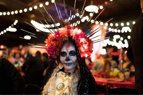 The business of Dia de los Muertos booms in Fort Worth as holiday becomes more mainstream | KERA ...