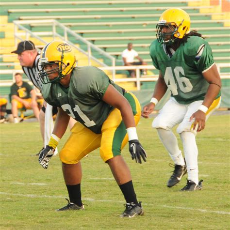 Arkansas Tech Football Scrimmage 8-20-2011 | Arkansas Tech University ...