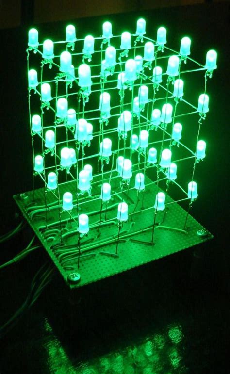 The 4x4x4 LED cube using an Arduino - duino