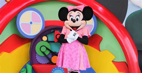 New Disney Junior Minnie Mouse meet and greet at Walt Disney World's ...