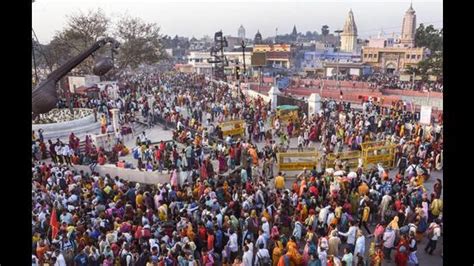 Ram Navami fervour in Ayodhya: 25 lakh devotees take holy dip in Saryu - Hindustan Times