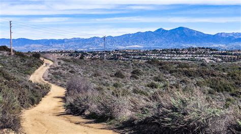 8 BEST Laguna Beach Hikes + Hiking Trails for Epic Views