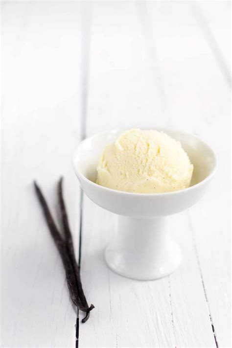 Vanilla Milk Gelato Recipe {Machine or No Churn) - Savory Simple