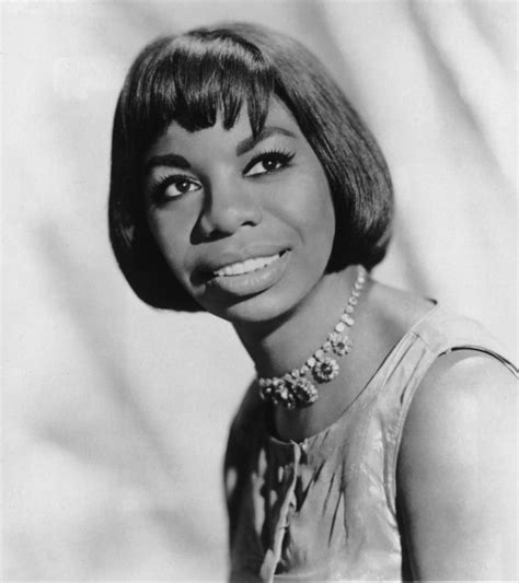 Nina Simone - Biography - Singer, Pianist, Civil Rights Activist ...