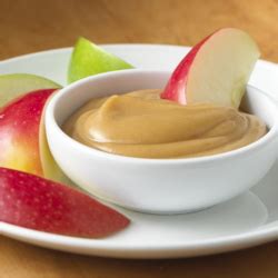 Apple Slices with Creamy Peanut Butter Dip | Ready Set Eat