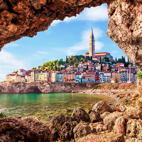 Discover Piran, Slovenia's Beautiful Coastal Town | Slovenia travel ...