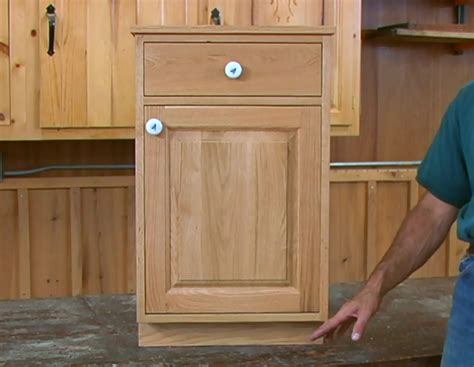 Cabinet Making Techniques I Download | WoodWorkers Guild of America