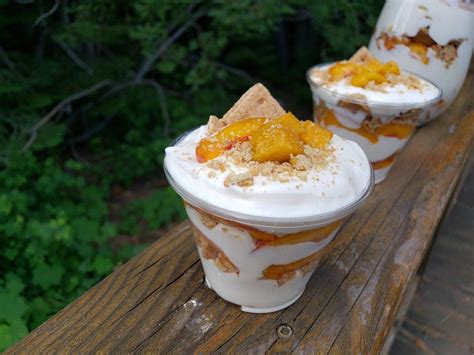 Peach Mango Parfait - this super simple dessert is inspired by the ...