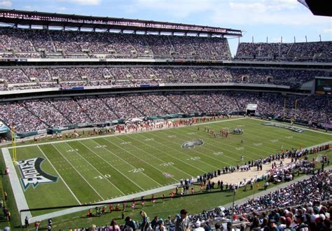 Eagles and Lincoln Financial Field announce new naming rights deal. Here's where the money goes ...