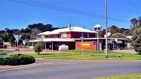 "Flinders Hotel" Flinders Vic. | John Lancaster | Flickr