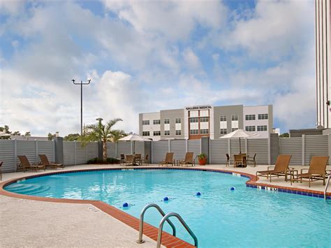 Hotels in Metairie, LA | Holiday Inn Metairie New Orleans Airport