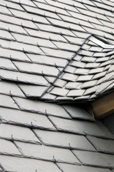 How to install a slate roof | Cupa Pizarras