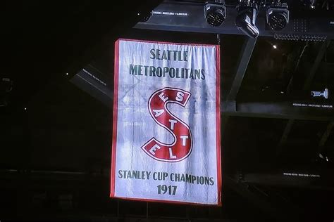 The Kraken unveil 1917 Seattle Metropolitans Stanley Cup banner - Davy ...