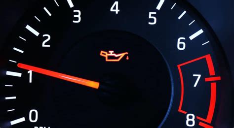 7 Signs Your Car Needs an Oil Change | Plainfield, IL