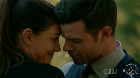 The Originals 4x05 Elijah & Hayley wanna build a life together & Kiss ...