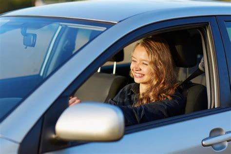 Best Starter Vehicles for Teenagers & New Drivers
