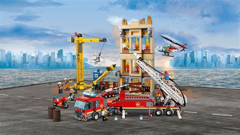 Köp LEGO City - Downtown Fire Brigade (60216) - inkl. frakt