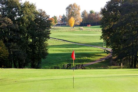 Hamptworth Golf Club | Golf Course in SALISBURY | Golf Course Reviews ...