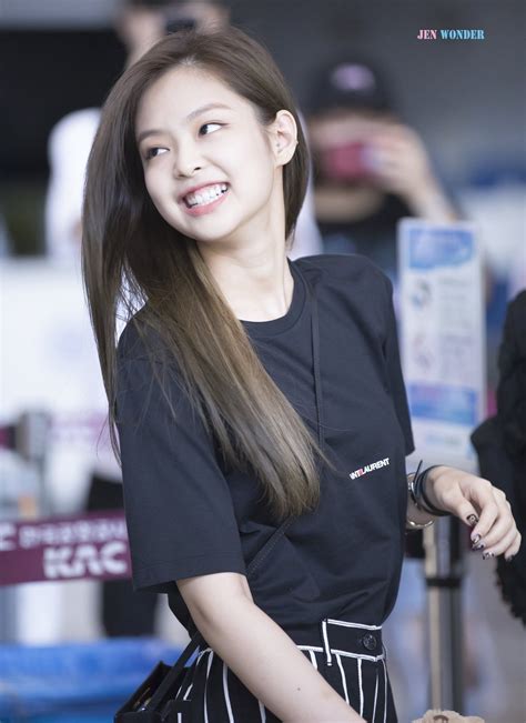 Blackpink Jennie, South Korean Girls, Korean Girl Groups, My Little Beauty, Rapper, Blackpink ...