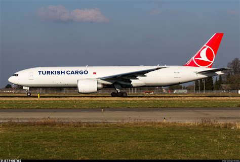 TC-LJL | Boeing 777-FF2 | Turkish Airlines Cargo | Sotos | JetPhotos | Cargo airlines, Boeing ...